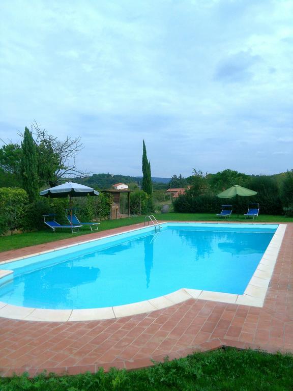 Hostal Casa ai Carfini Poggibonsi Exterior foto